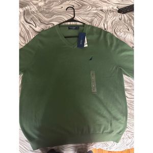 Nautica Green V-Neck sweater for men (L)